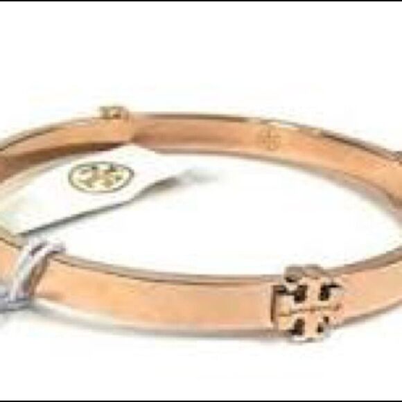 NWT Tory Burch Rose Gold Double T Hinged Bangle Bracelet - Picture 2 of 4